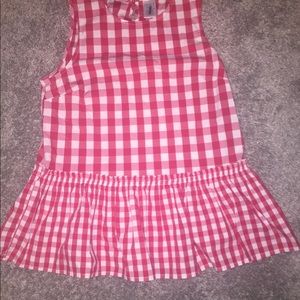 Red and white tank with ruffles 🤪🥰